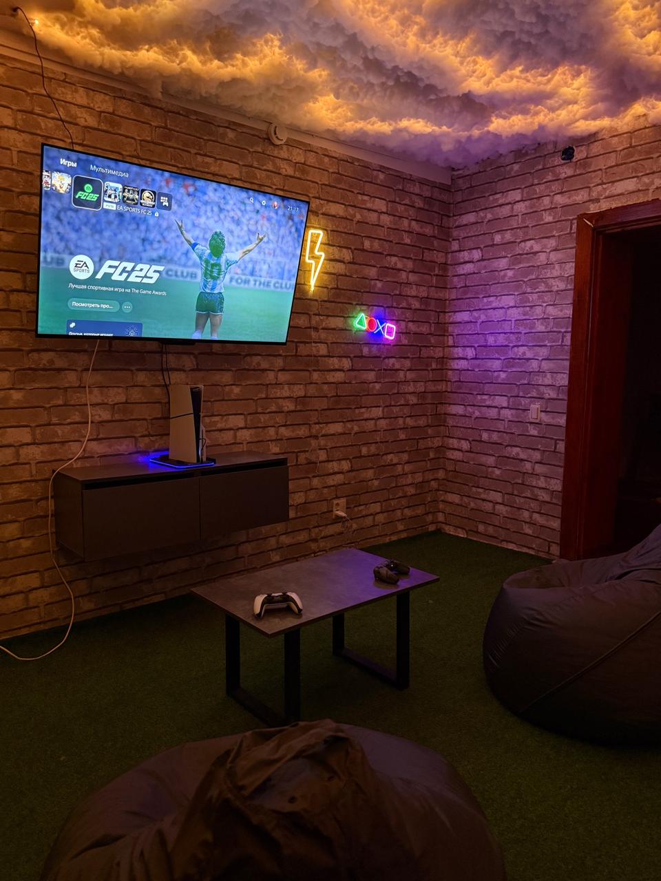 Фото Game Room